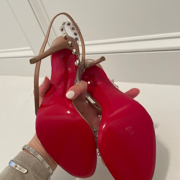 Christian Louboutin - Picture 2 of 6